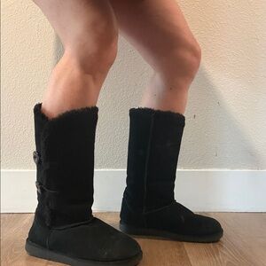 Cozy Black Buttoned Women's Boots